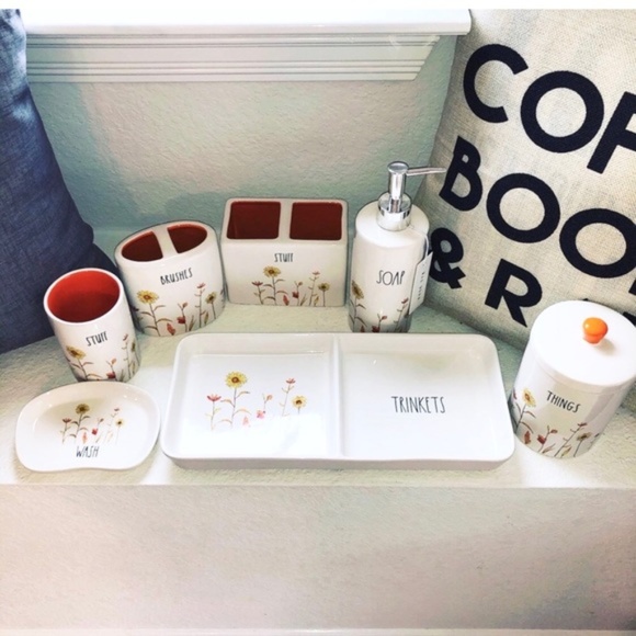 Rae Dunn Other - 3/$25 RAE DUNN Wildflower WASH SOAP TRAY ONLY